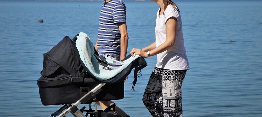 The 5 Best Strollers for Tall Parents